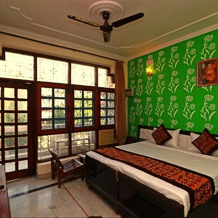 Hari Villa Residency --Near Noida Indoor Stadium エクステリア 写真