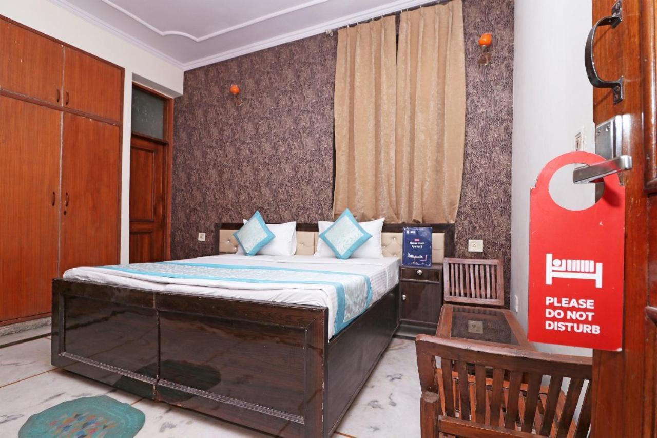 Hari Villa Residency --Near Noida Indoor Stadium エクステリア 写真