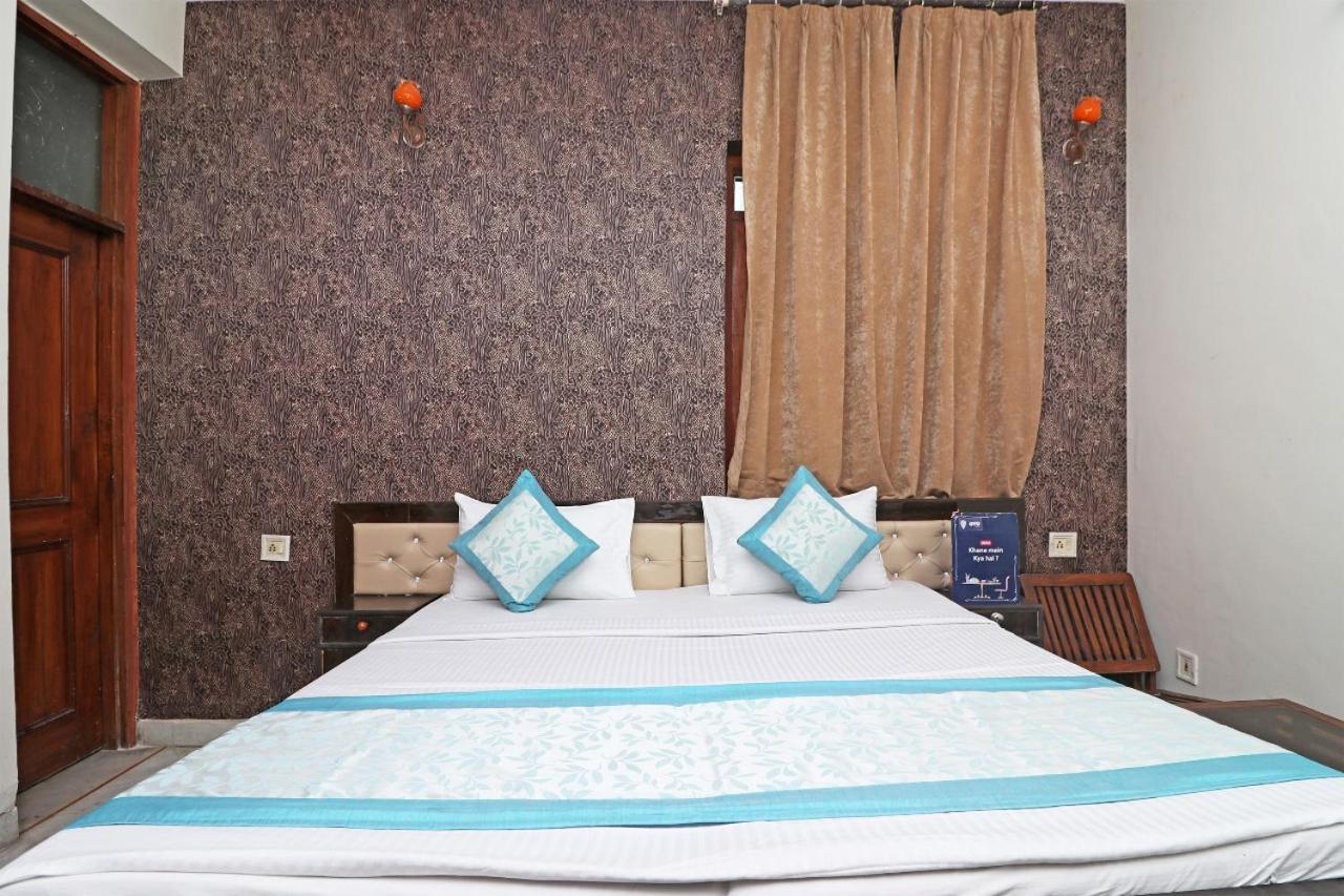 Hari Villa Residency --Near Noida Indoor Stadium エクステリア 写真
