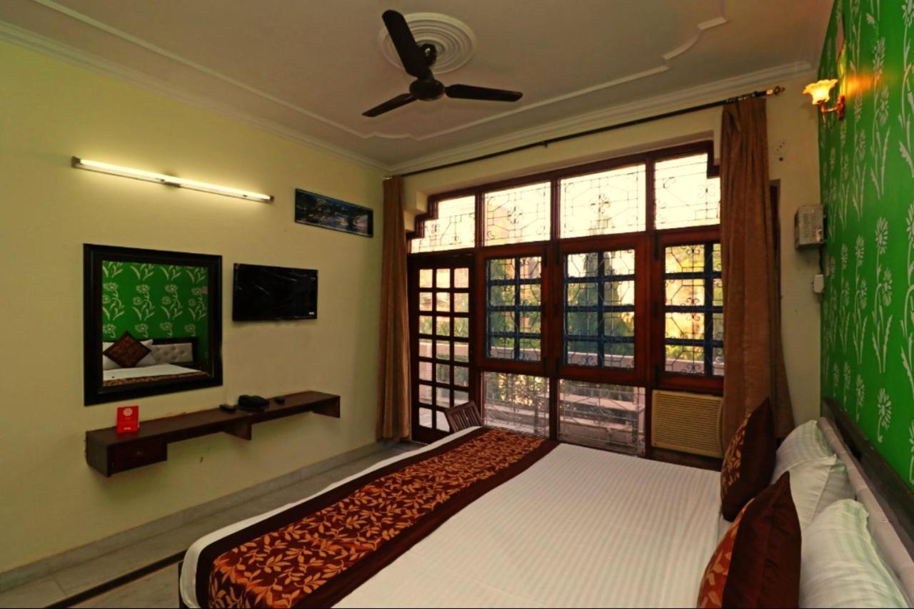 Hari Villa Residency --Near Noida Indoor Stadium エクステリア 写真