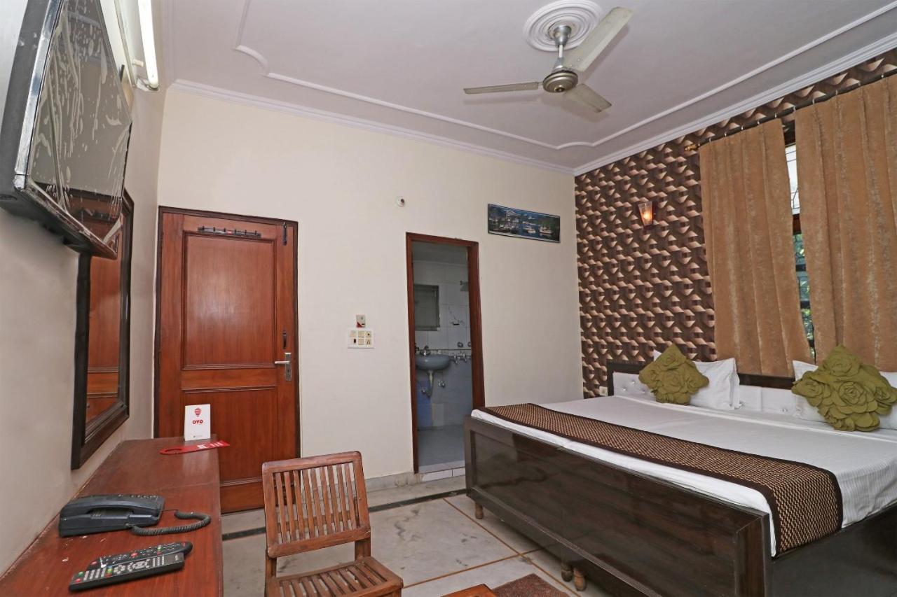 Hari Villa Residency --Near Noida Indoor Stadium エクステリア 写真