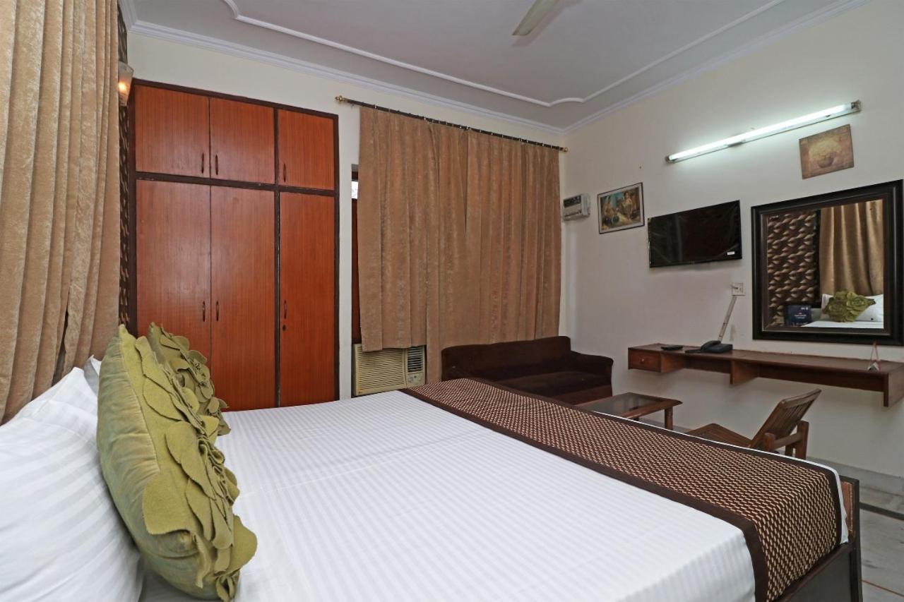 Hari Villa Residency --Near Noida Indoor Stadium エクステリア 写真